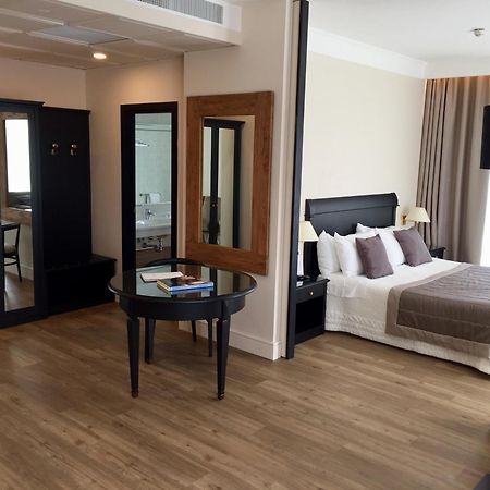 Hotel Touring Coccaglio Екстер'єр фото
